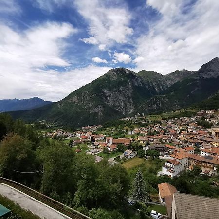 Hotel Castel Mani San Lorenzo Dorsino Esterno foto